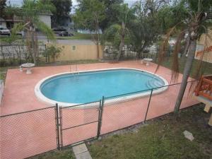 SUNRISER CONDO - Residential