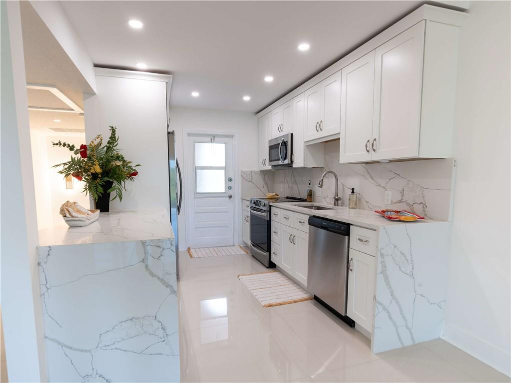 Palm Aire - Residential