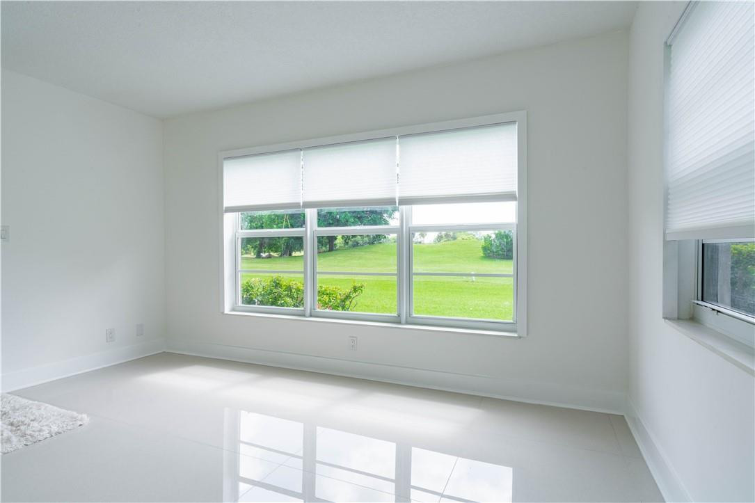 Palm Aire - Residential