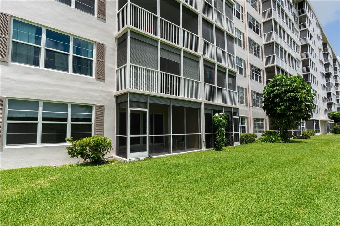 Palm Aire - Residential