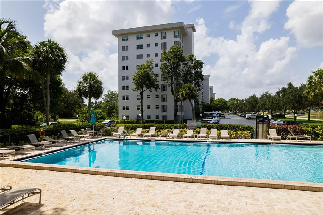 Palm Aire - Residential