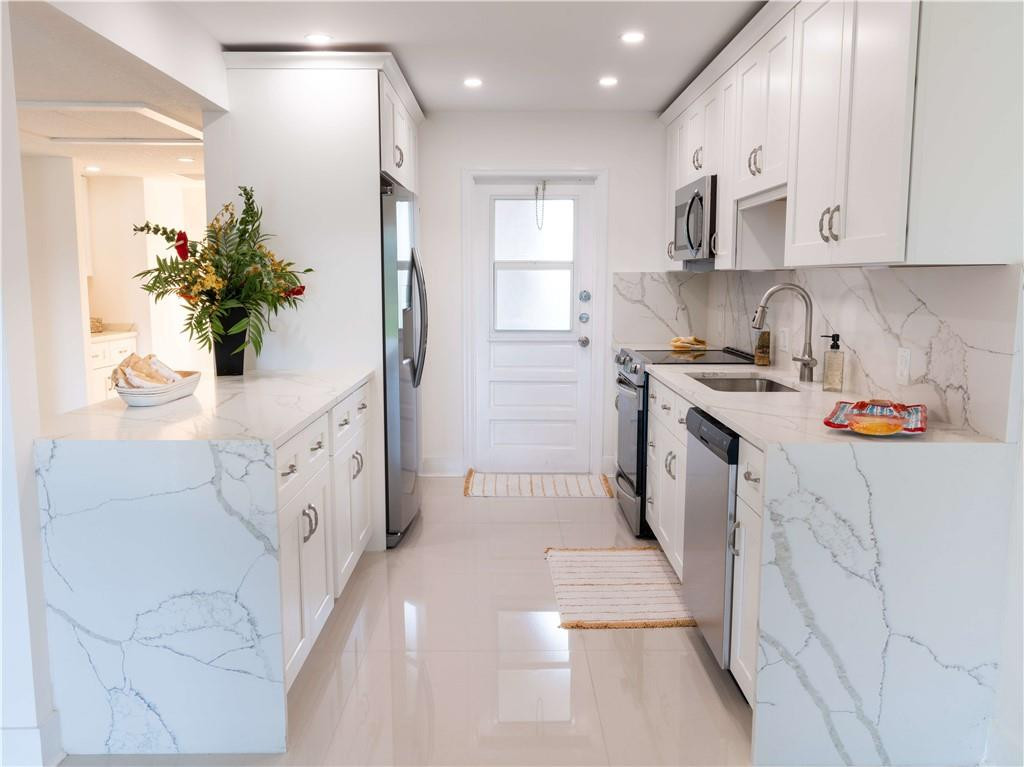 Palm Aire - Residential