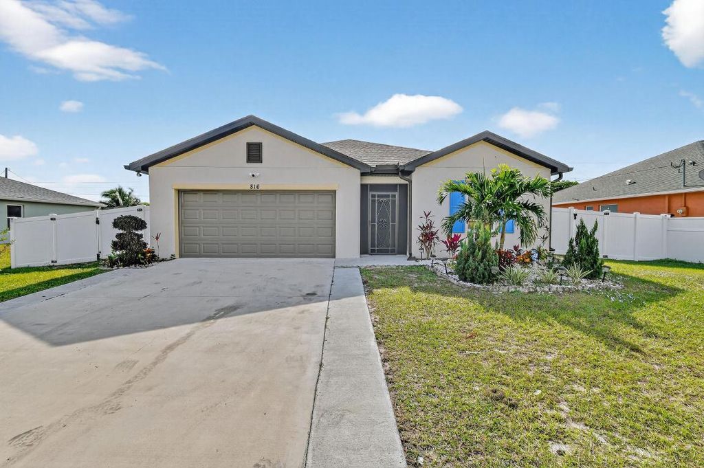 Photo of 816 SW Jaslo Avenue, Port Saint Lucie, FL 34953 (MLS # R11145058)