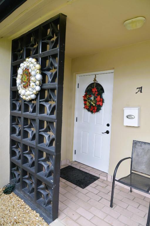 1027 S South Drive A