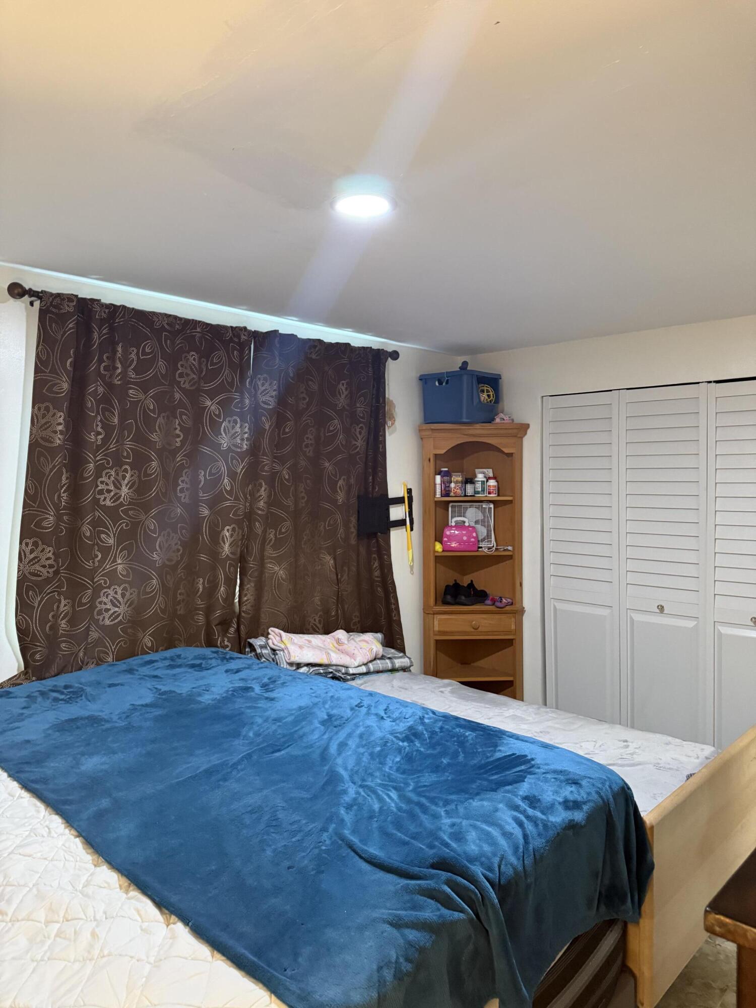 GRAMERCY PARK UNIT 2 - Residential