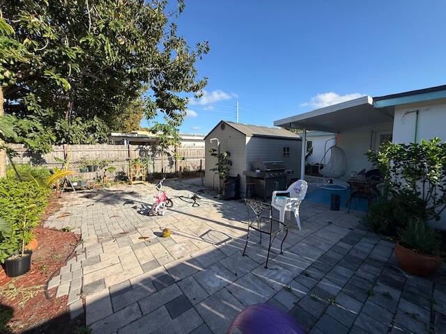 GRAMERCY PARK UNIT 2 - Residential