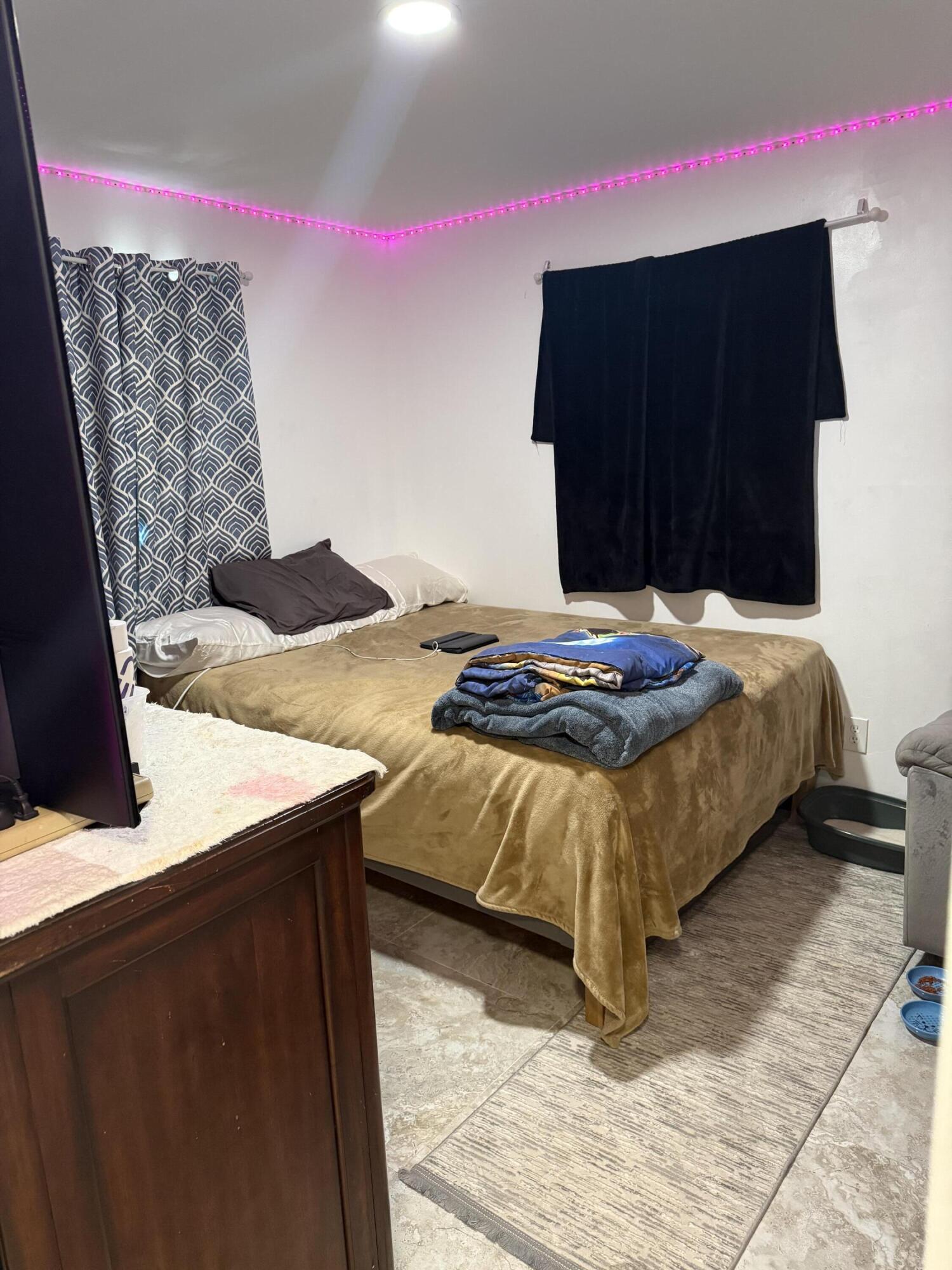 GRAMERCY PARK UNIT 2 - Residential