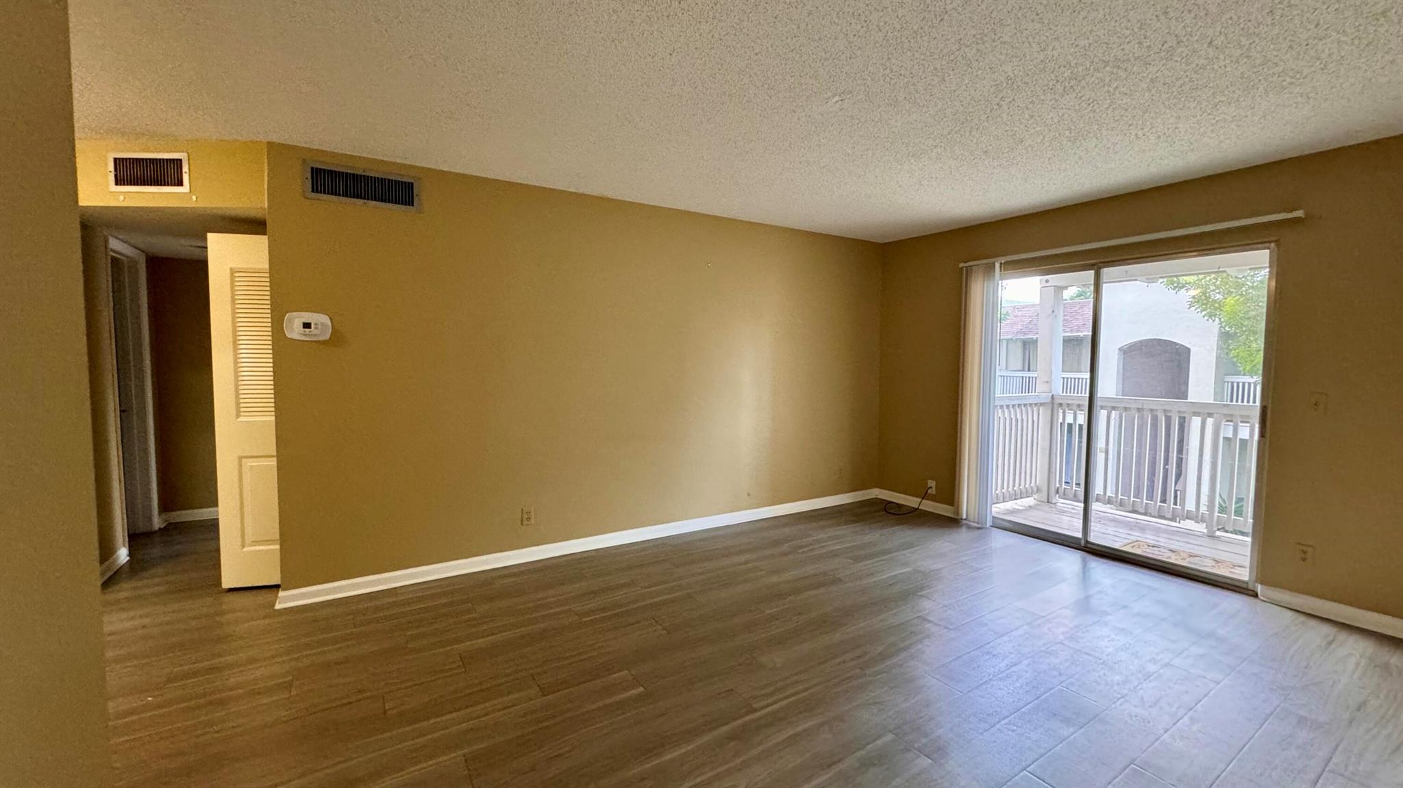 1500 N Congress Avenue A14, West Palm Beach, FL, 33401/$144,000 4 1500 N Congress Avenue A14