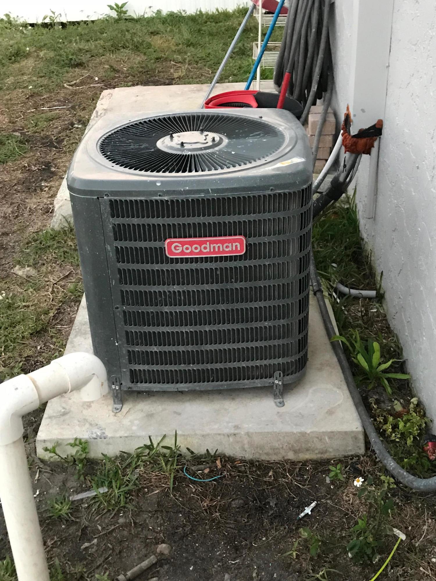 ENGLEWOOD MANOR - Residential