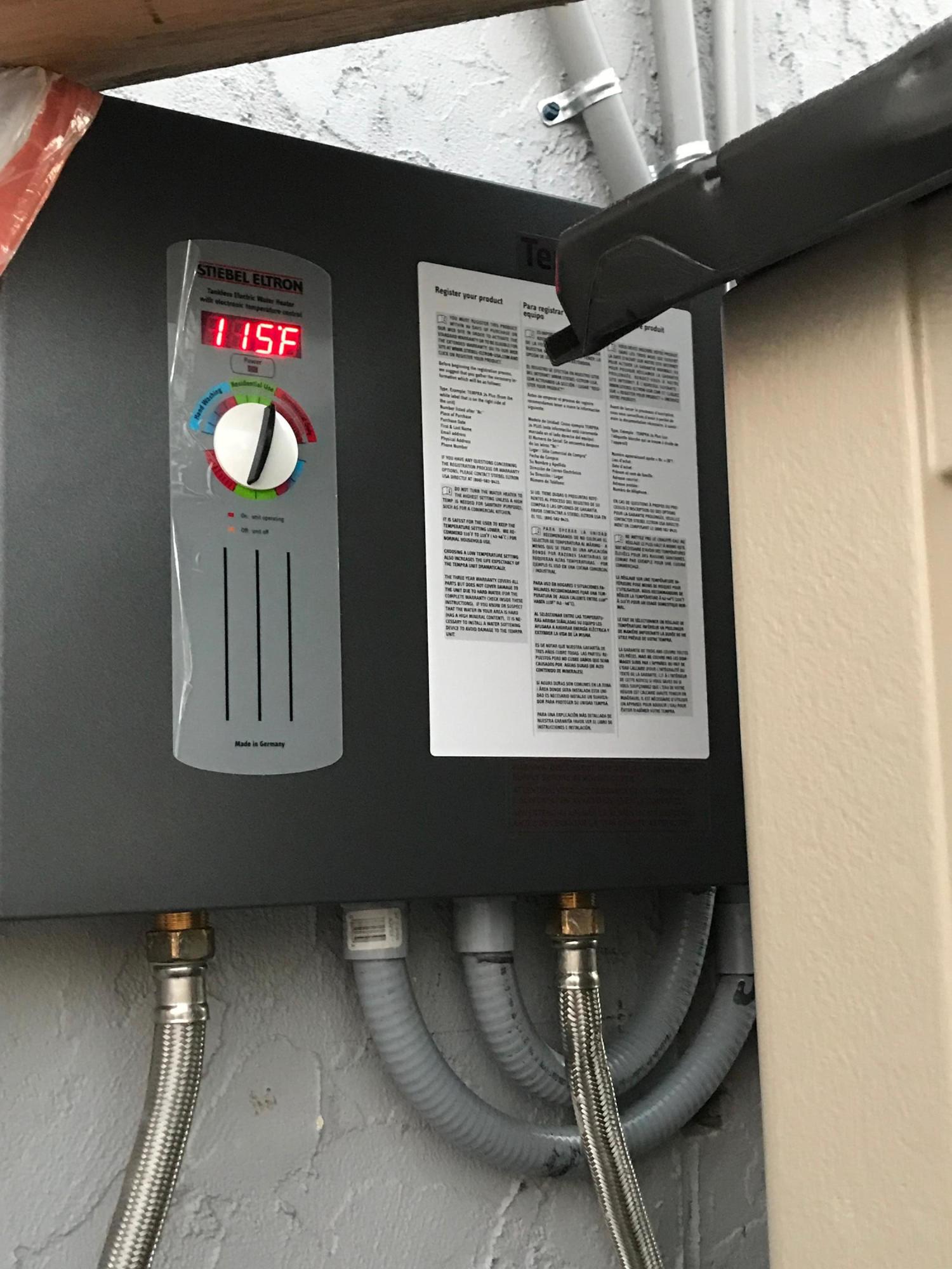 ENGLEWOOD MANOR - Residential