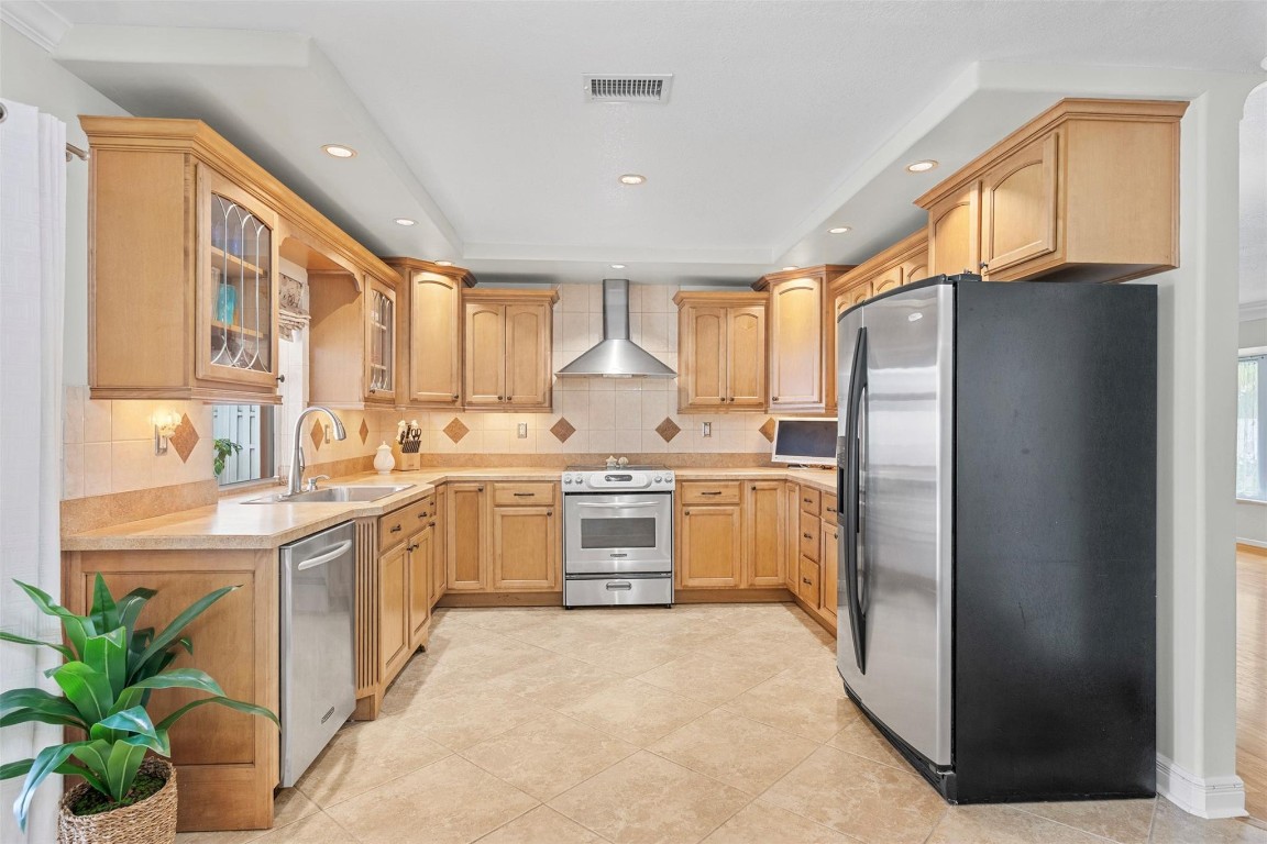 KNOLL RIDGE - Residential