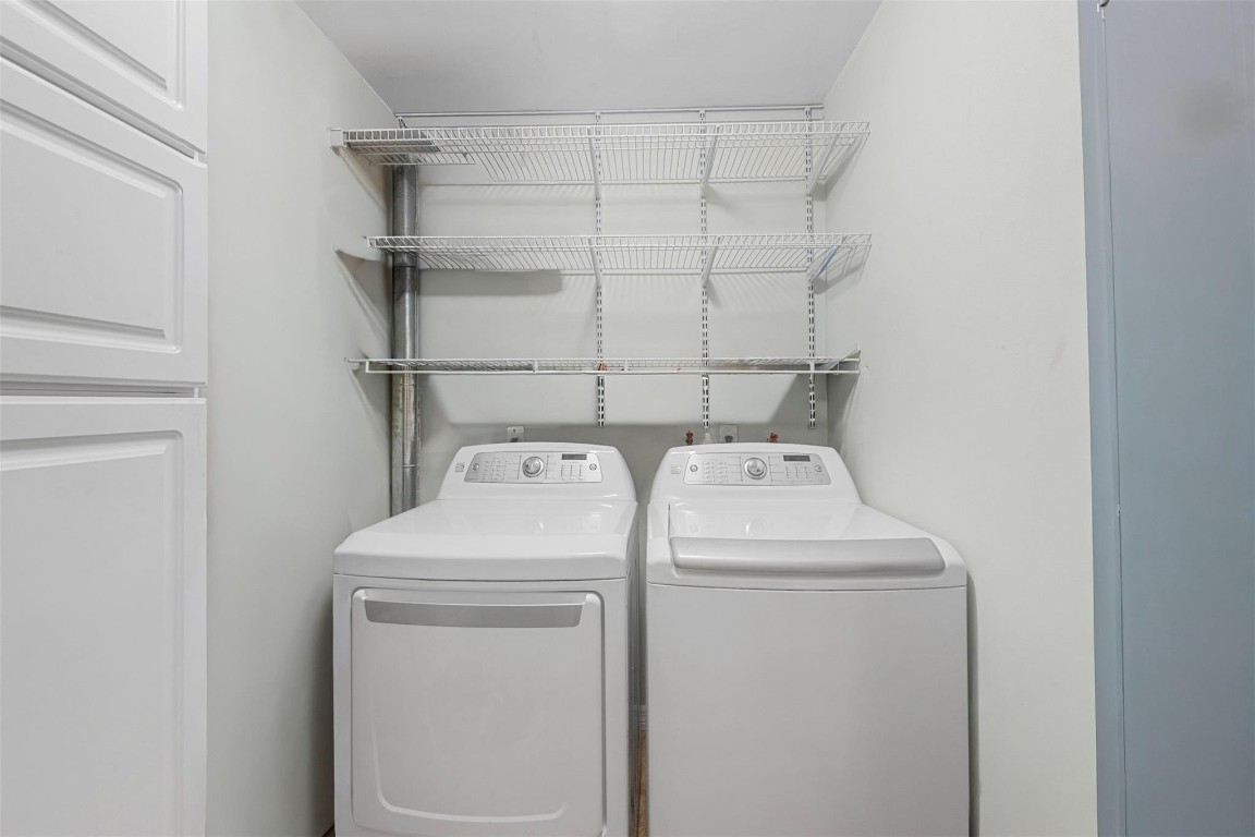 KNOLL RIDGE - Residential