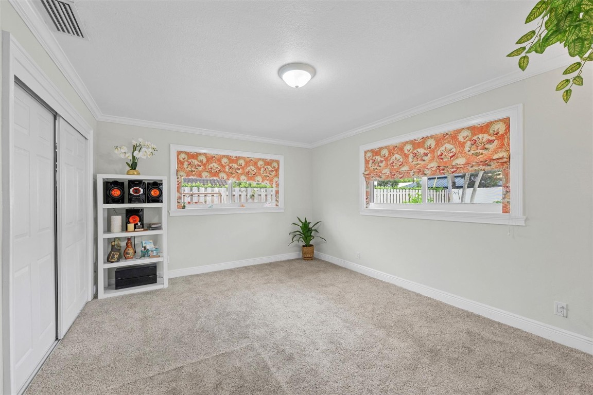 KNOLL RIDGE - Residential