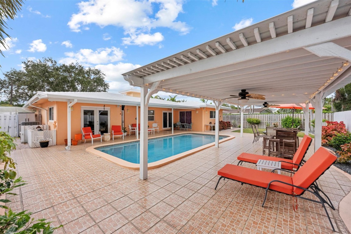 KNOLL RIDGE - Residential