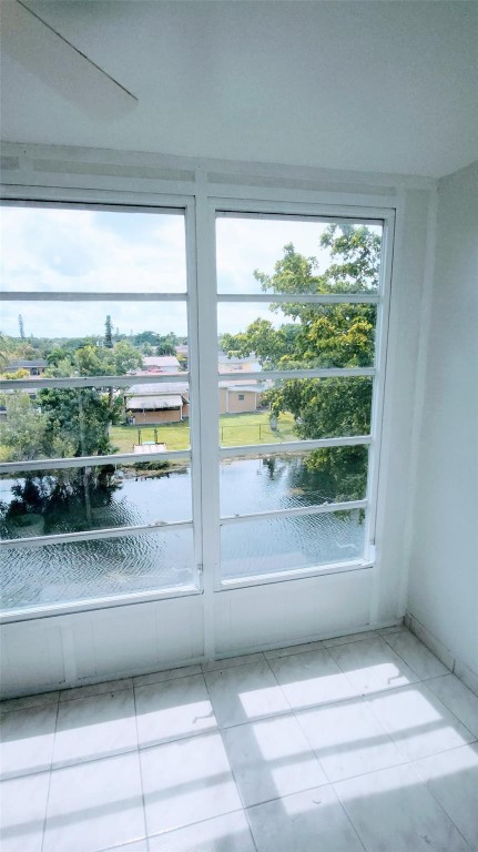 SUNRISE LAKES PHASE 3 - Residential