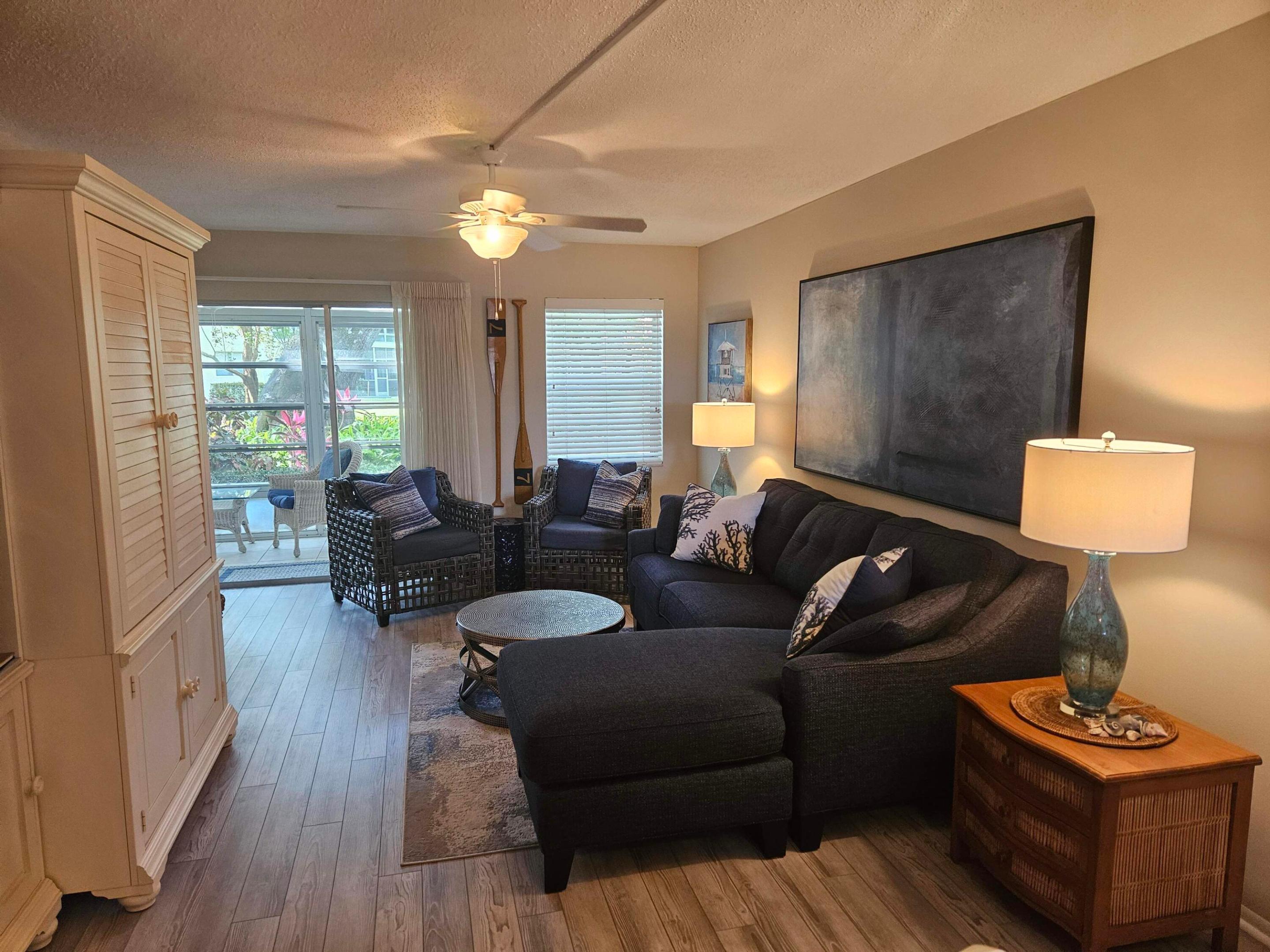 ''''''ROYAL PARK BLDGS E, W & N'''''' - Residential Lease