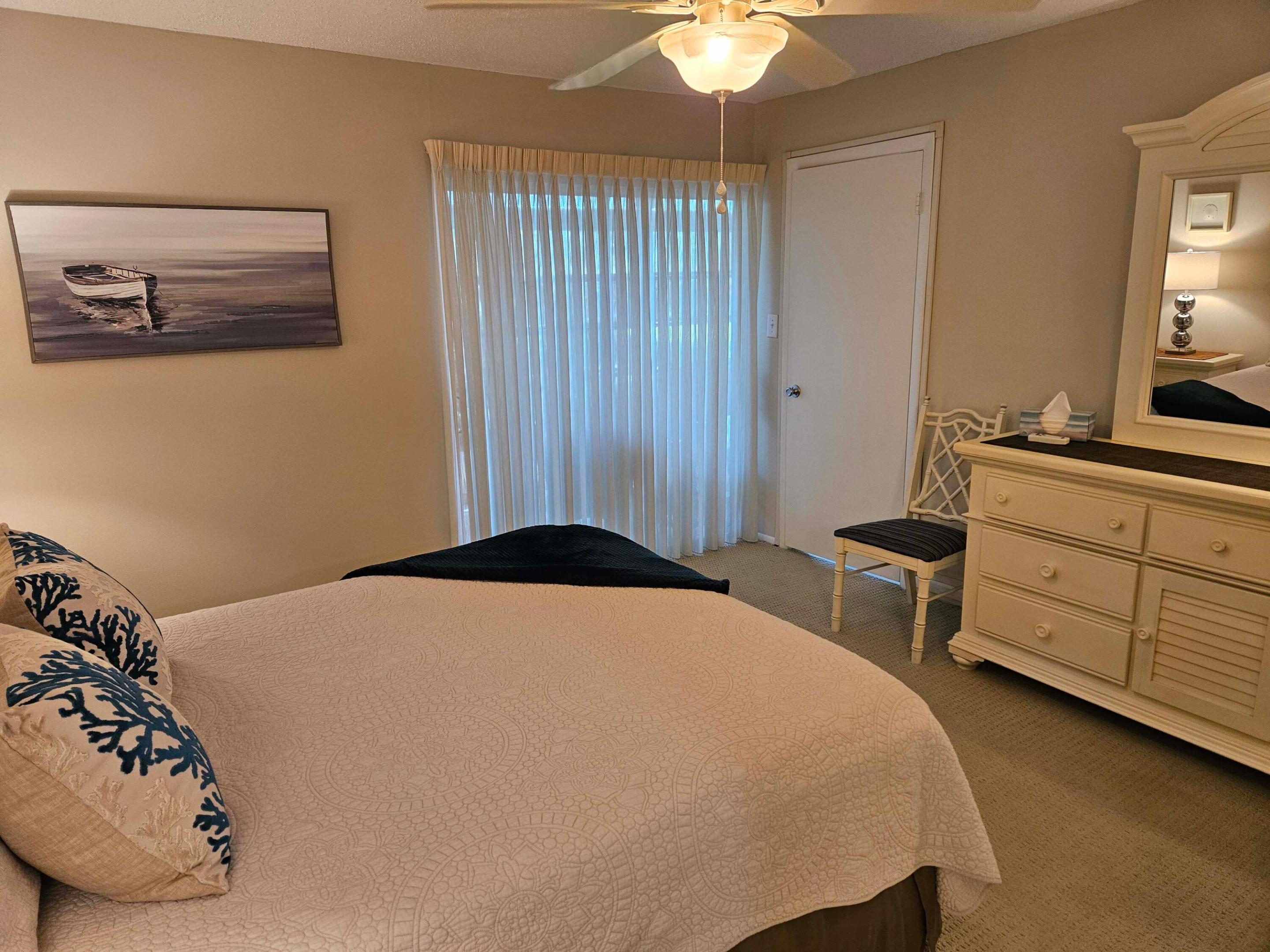 ''''''ROYAL PARK BLDGS E, W & N'''''' - Residential Lease