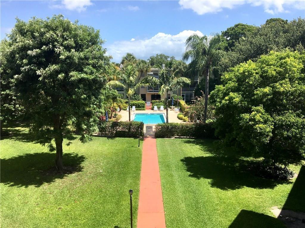 ''''''ROYAL PARK BLDGS E, W & N'''''' - Residential Lease