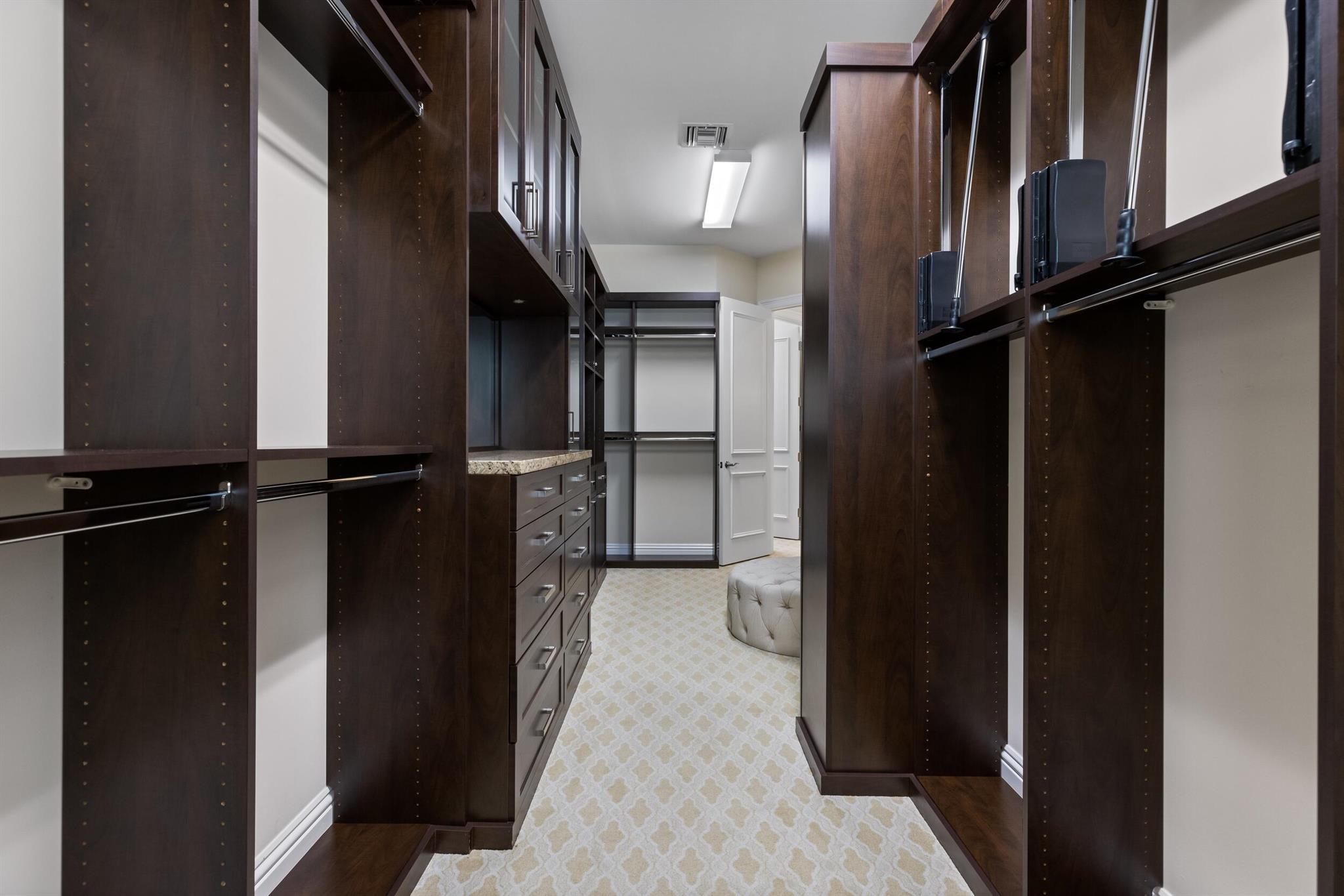 Seven Bridges - Residential