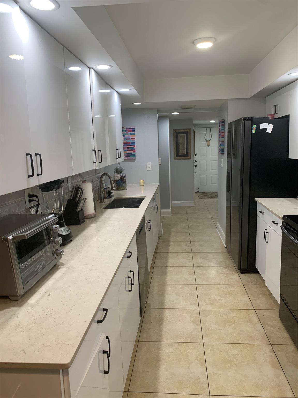 Sheridan by the Beach - Residential