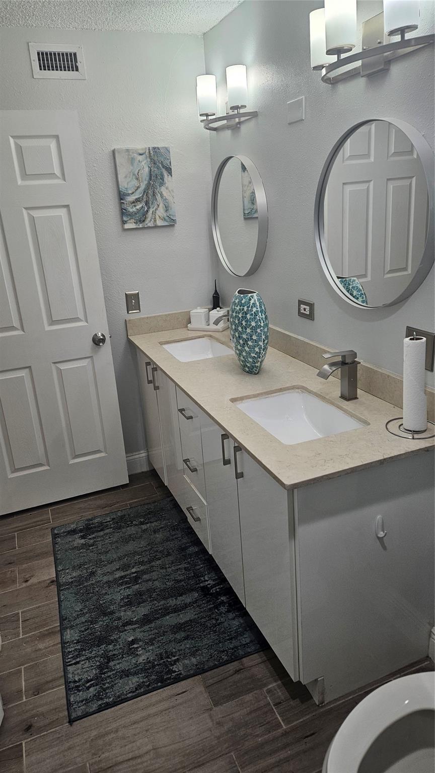 Sheridan by the Beach - Residential