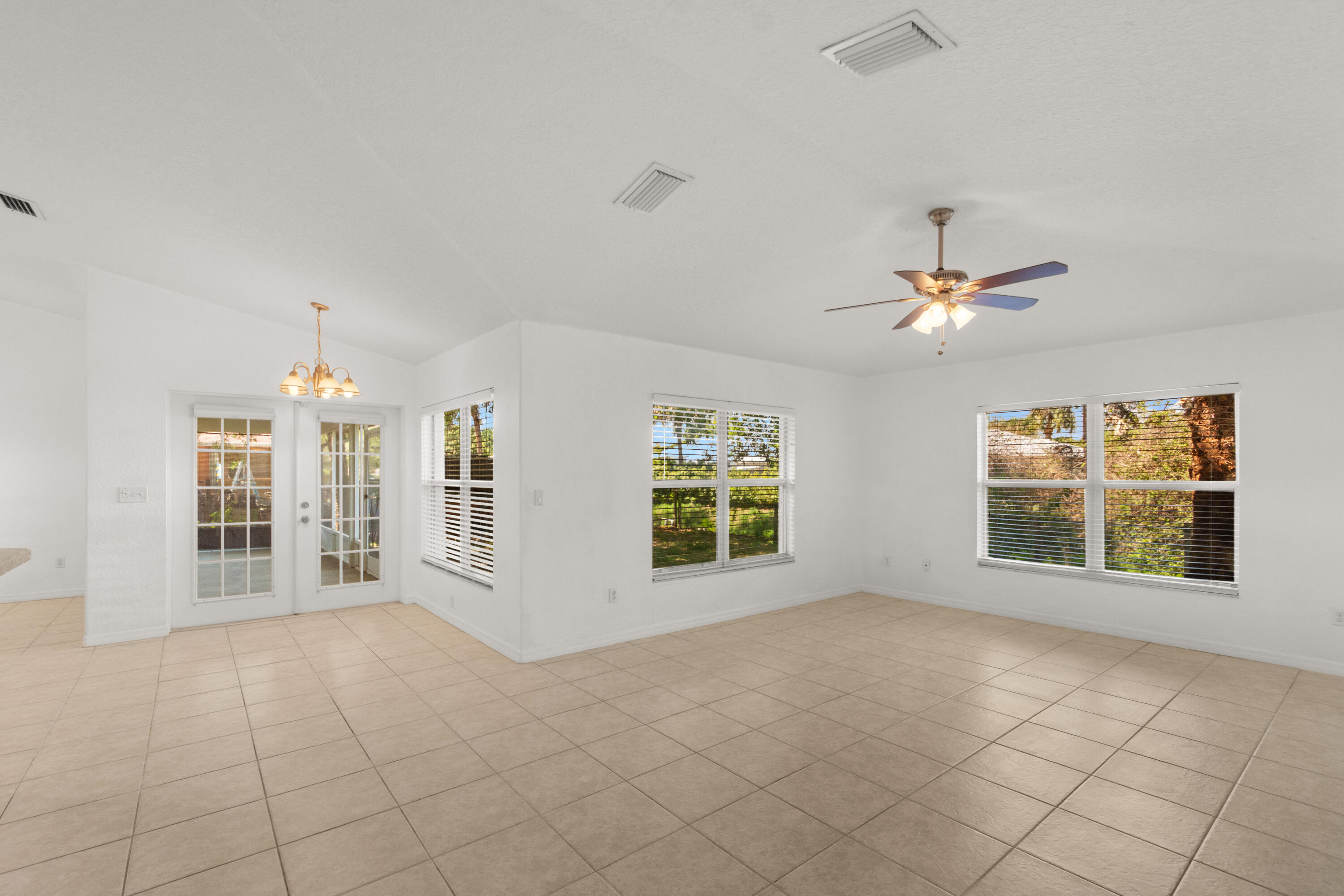 SEBASTIAN HIGHLANDS UNIT 11 - Residential