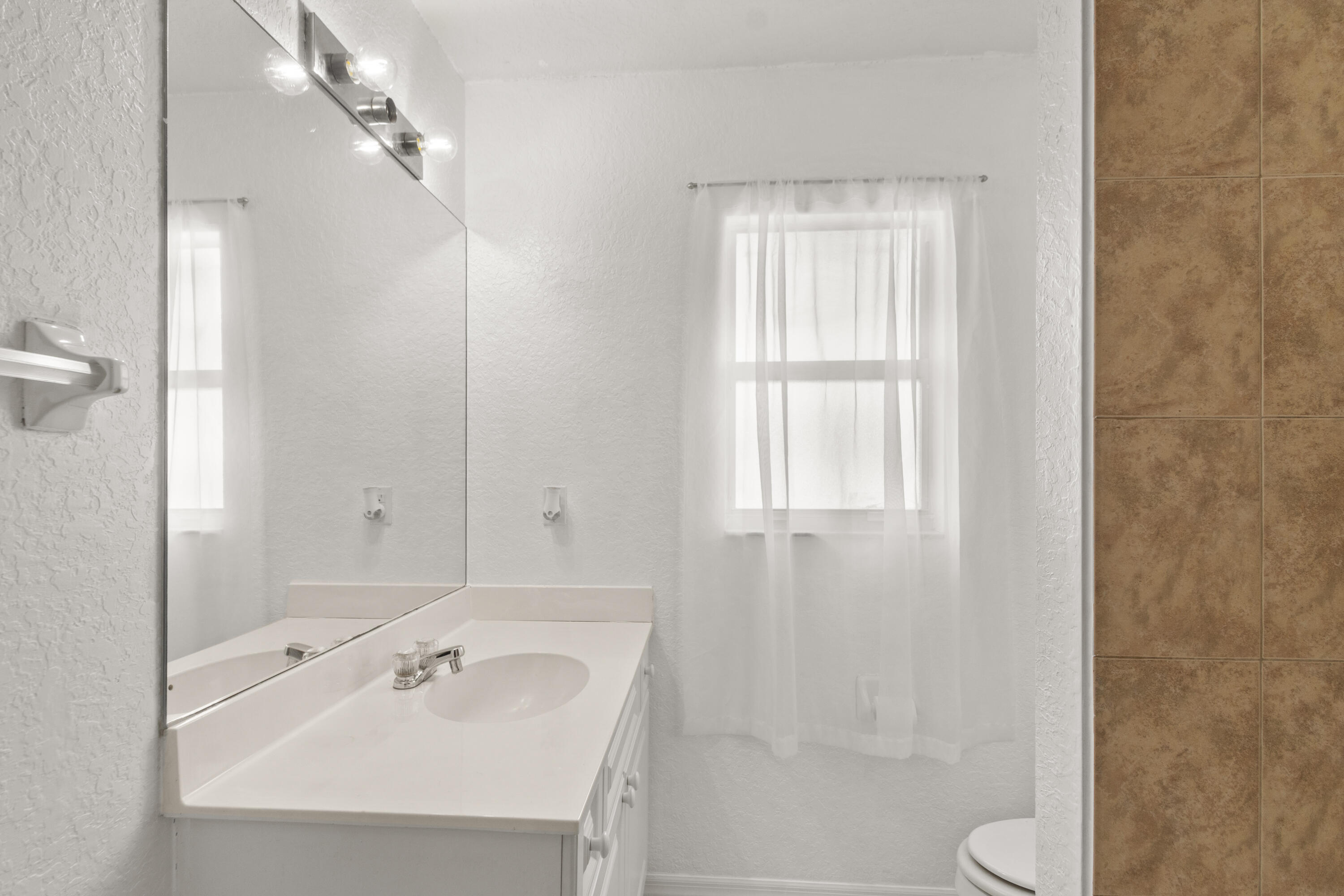SEBASTIAN HIGHLANDS UNIT 11 - Residential
