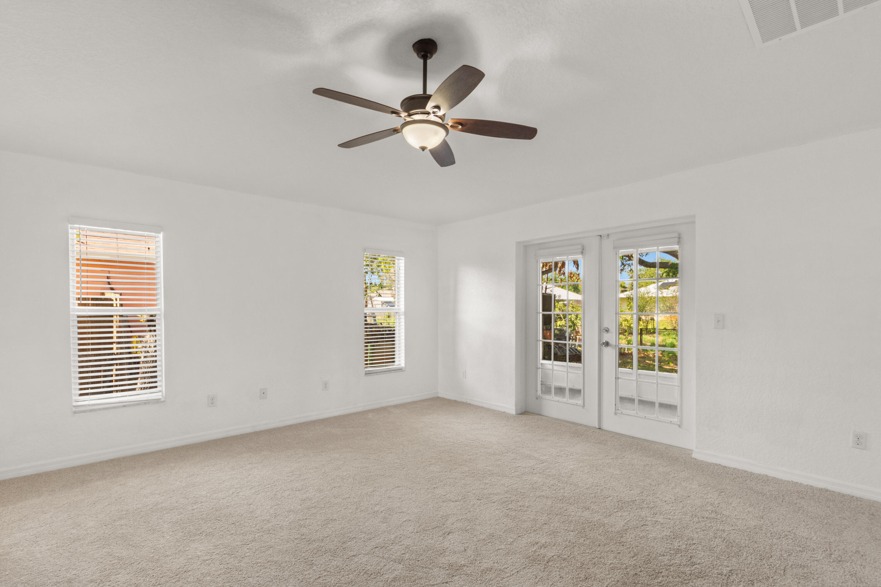 SEBASTIAN HIGHLANDS UNIT 11 - Residential