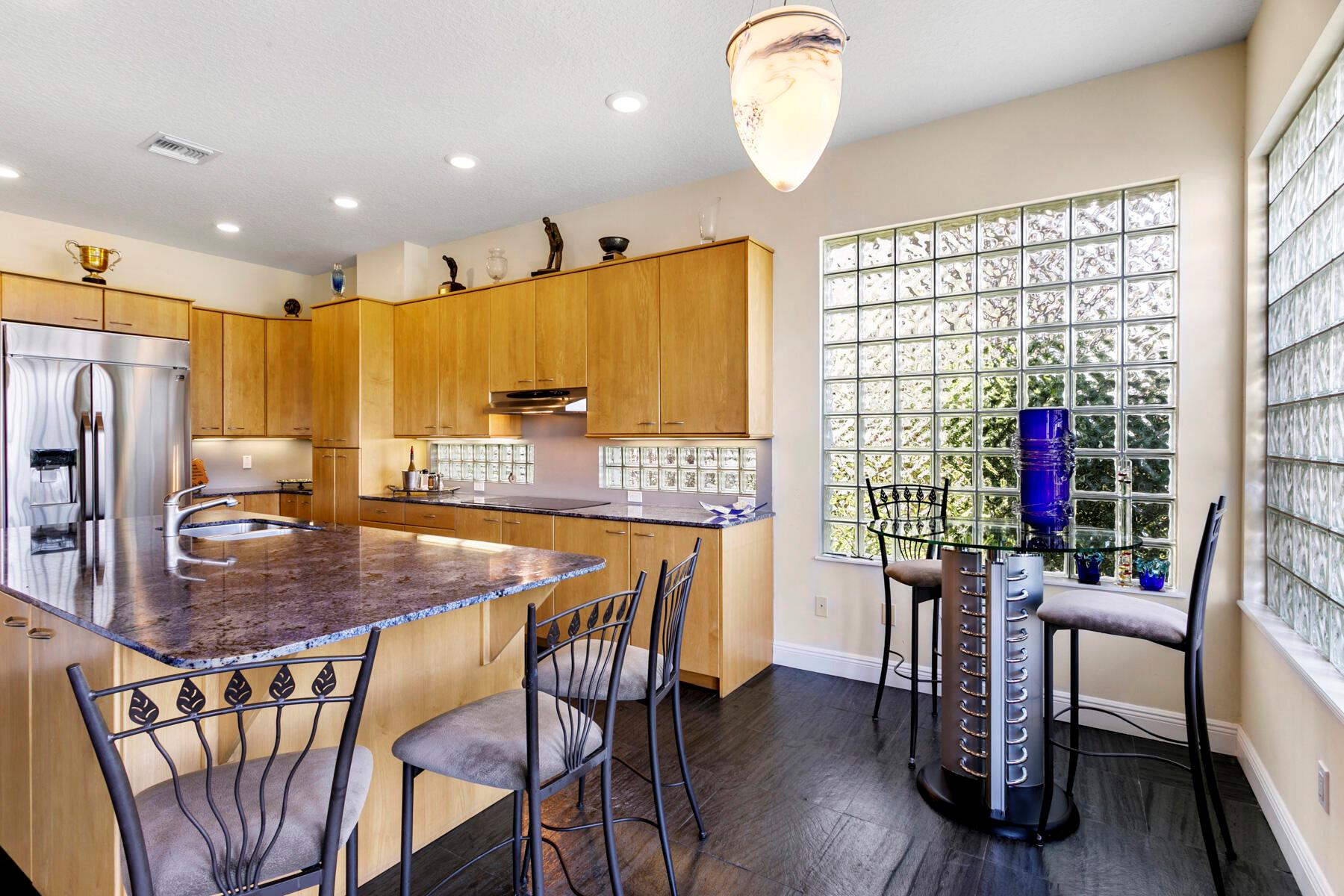 Jupiter Harbour - Residential