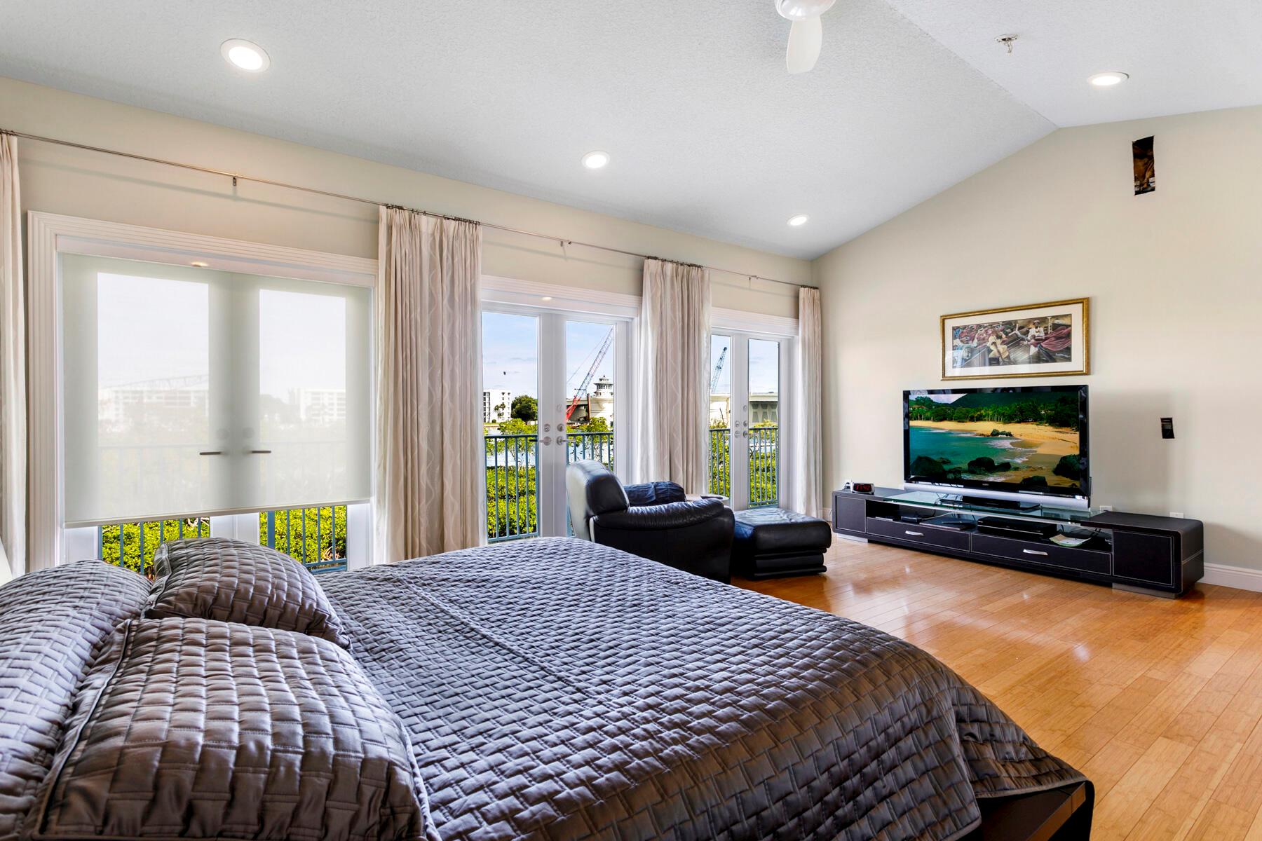 Jupiter Harbour - Residential