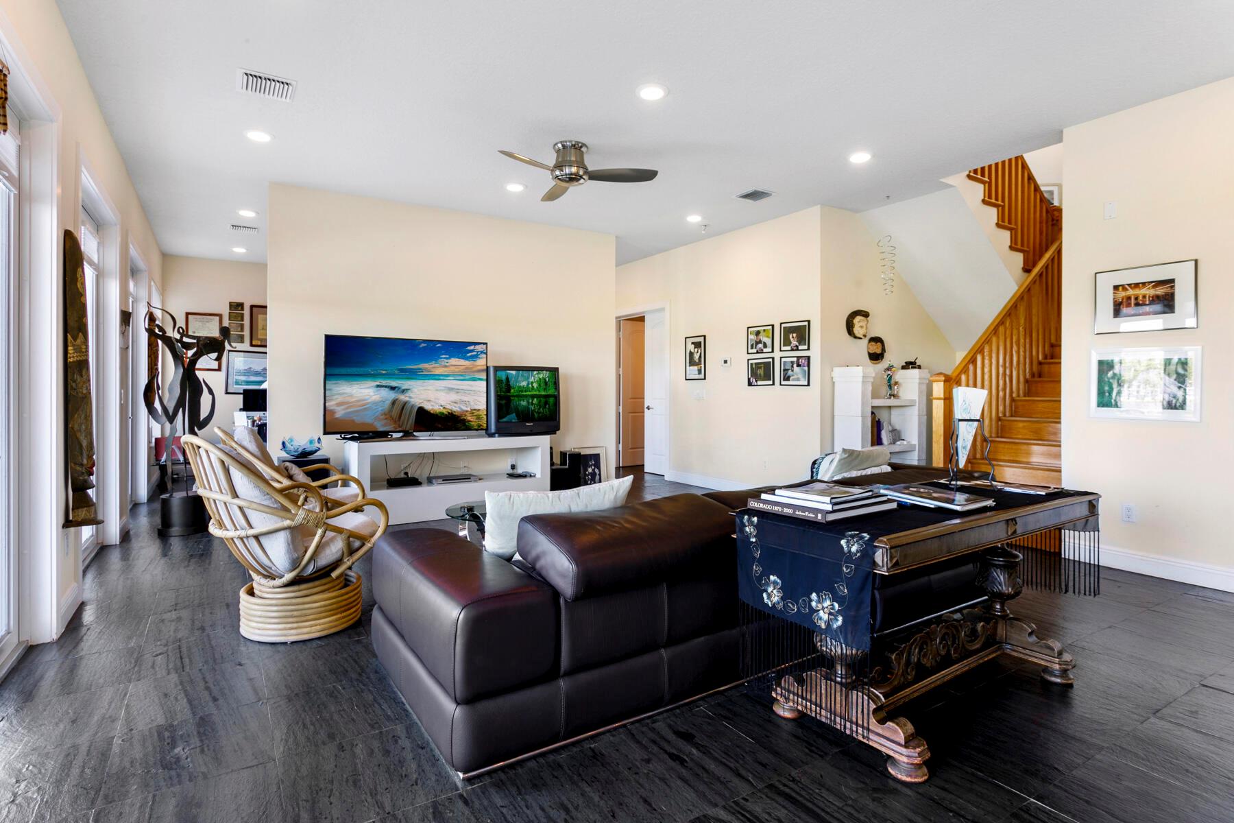 Jupiter Harbour - Residential