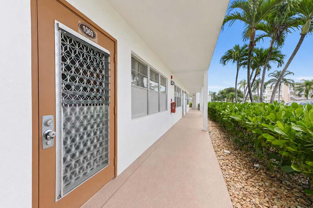 Photo of 1069 Cornwall D, Boca Raton, FL 33434 (MLS # B26048779)