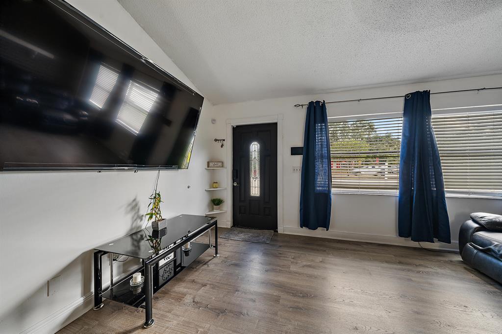 PORT ST LUCIE SECTION 9 - Residential