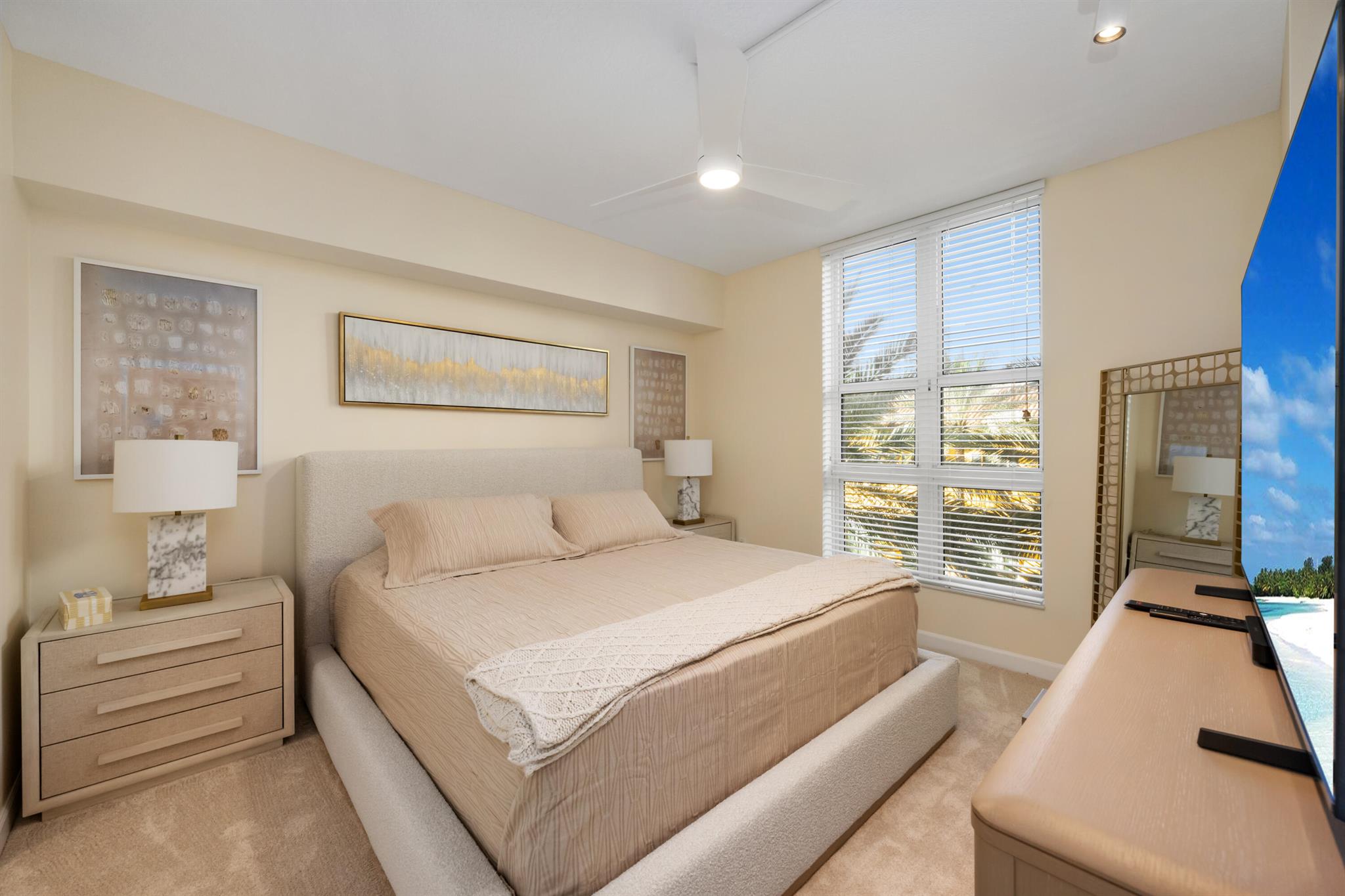 480 Hibiscus Street 207