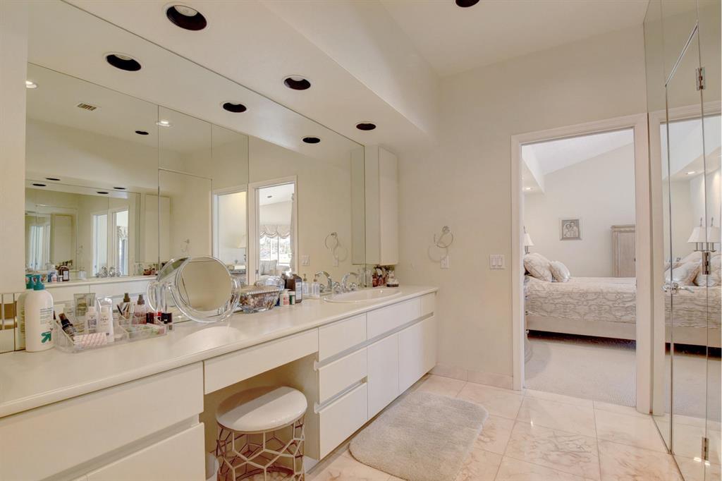 ENCANTADA - Residential