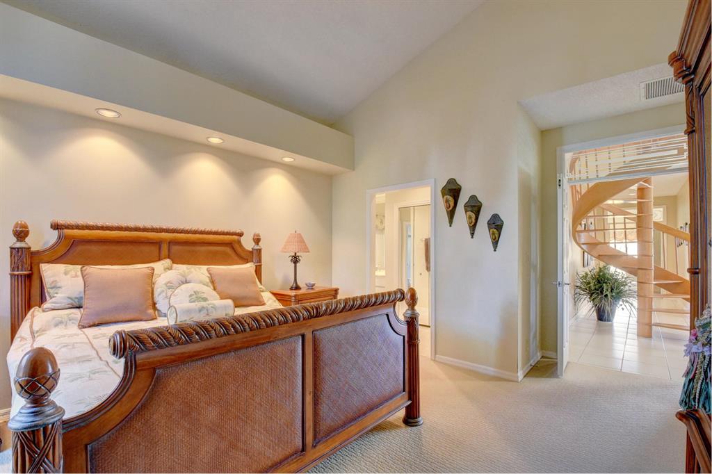 ENCANTADA - Residential