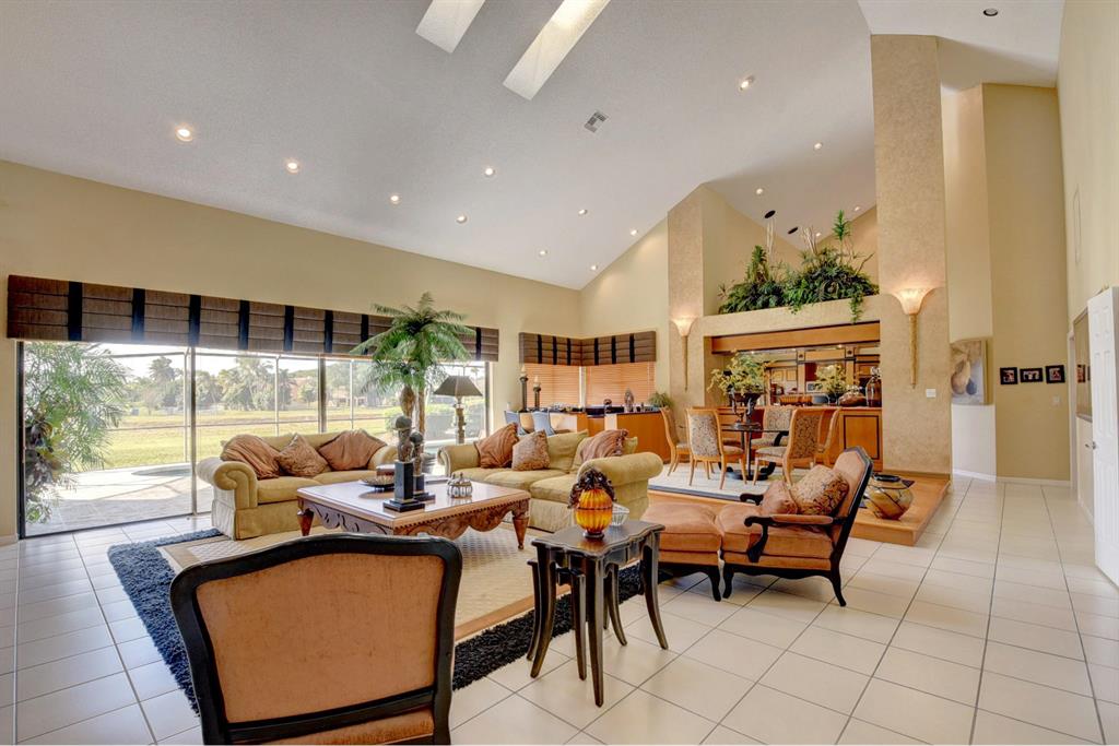 ENCANTADA - Residential