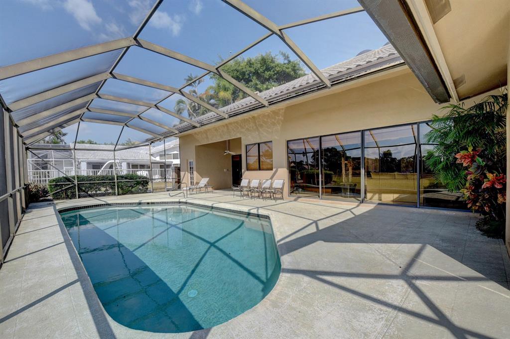 ENCANTADA - Residential