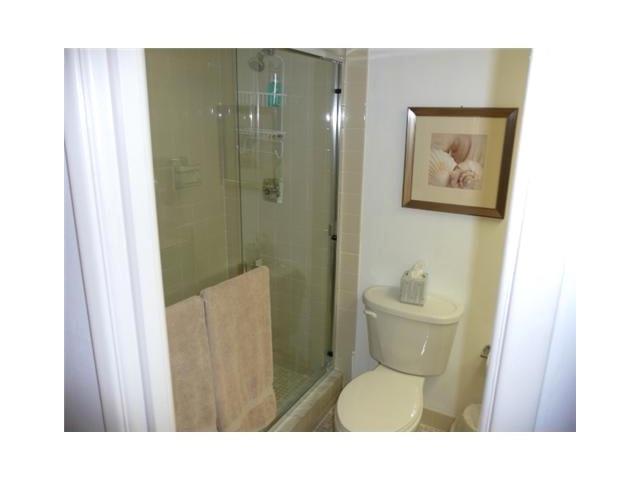 PALM-AIRE C C APTS #111 C - Residential Lease