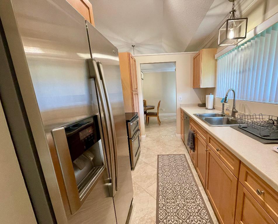 109 Half Moon Circle C