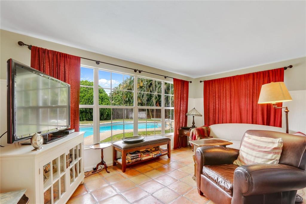 Deer-Pomp Estates 40-49 B - Residential