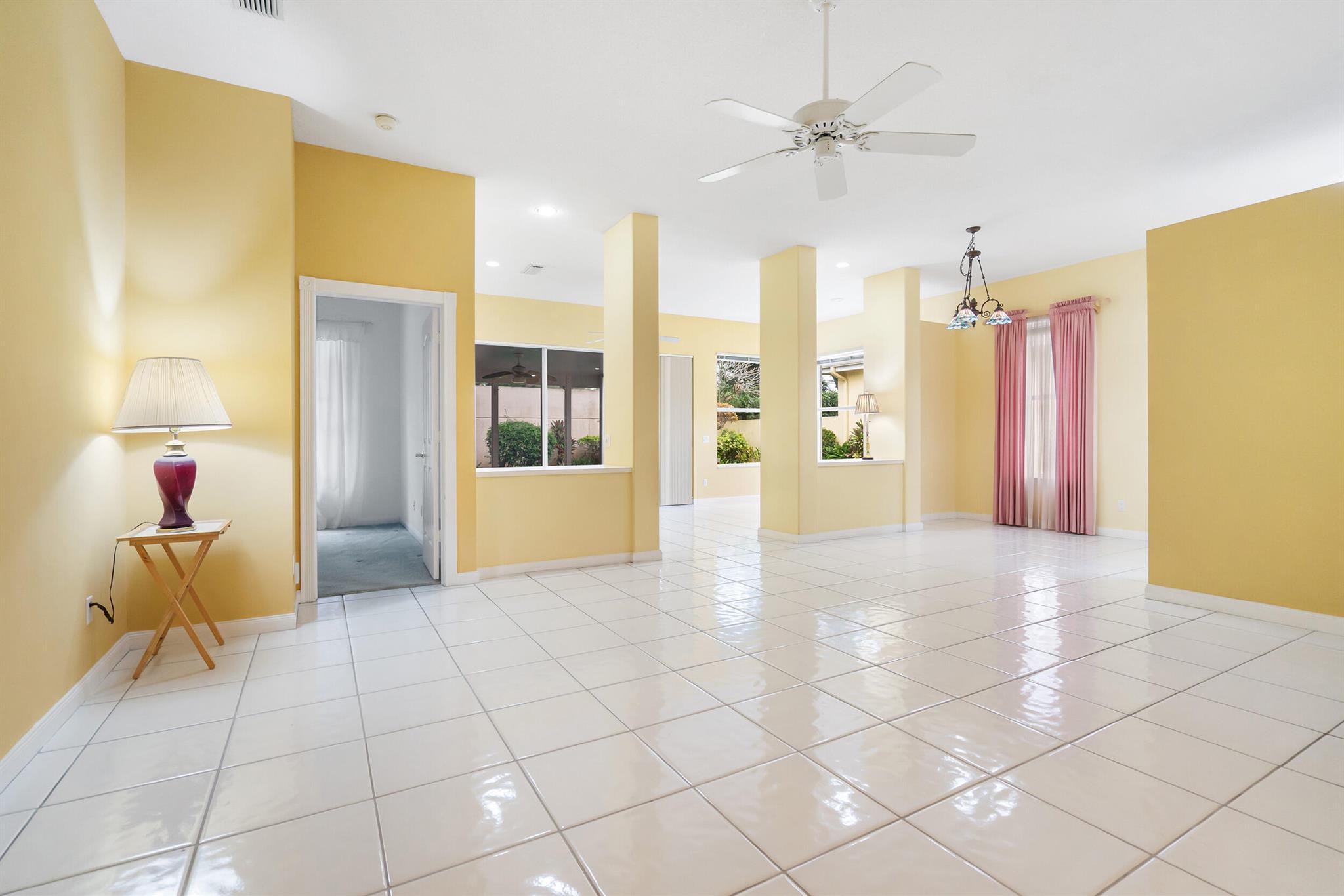 HAMPTONS AT MAPLEWOOD - Residential