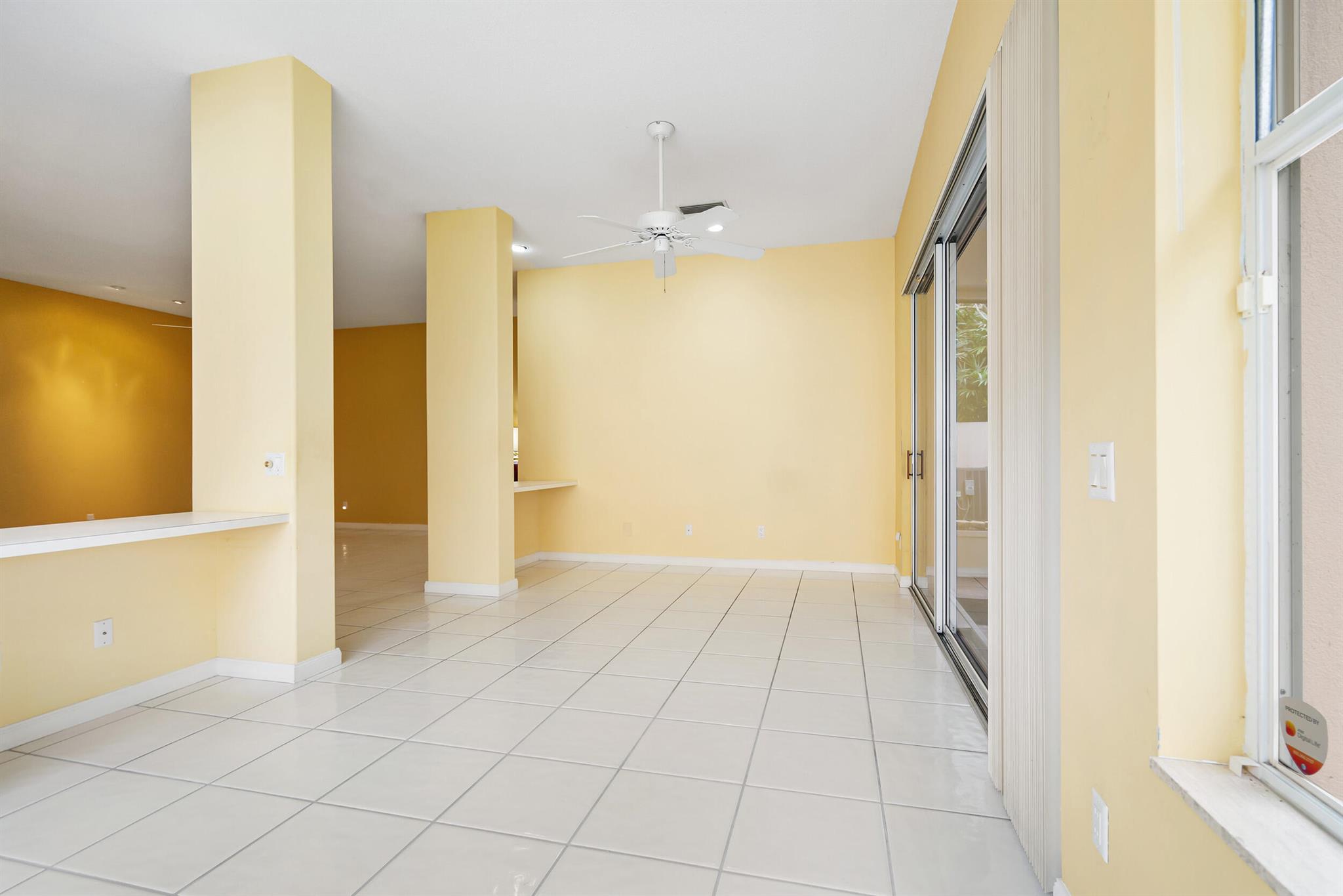 HAMPTONS AT MAPLEWOOD - Residential