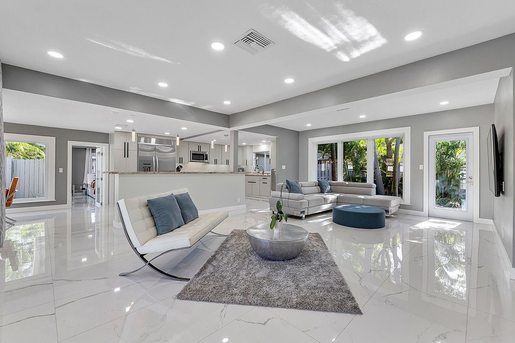 Photo of 1900 NE 16th Terrace, Fort Lauderdale, FL 33305 (MLS # B26032012)