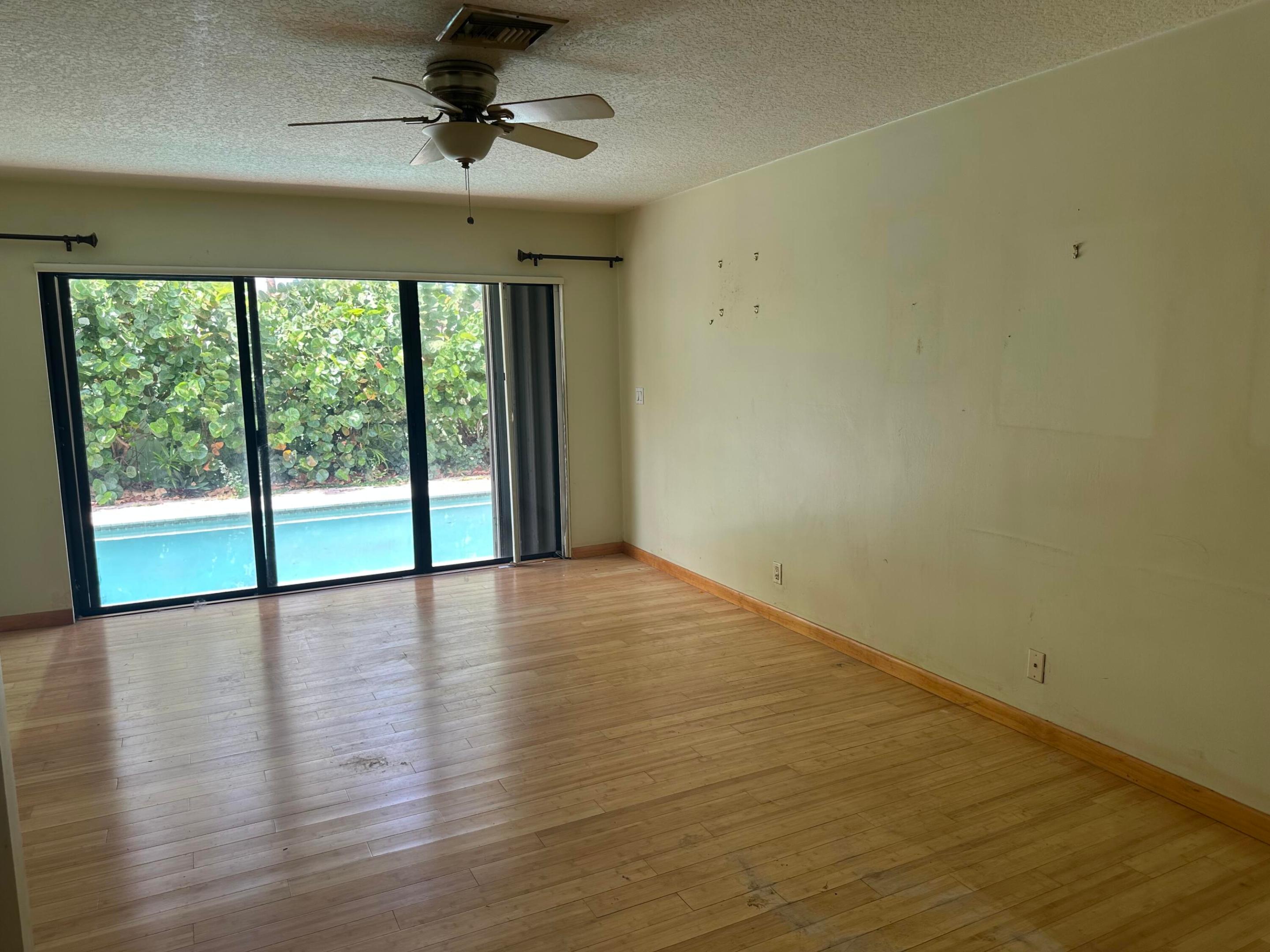 BOCA MADERA - Residential