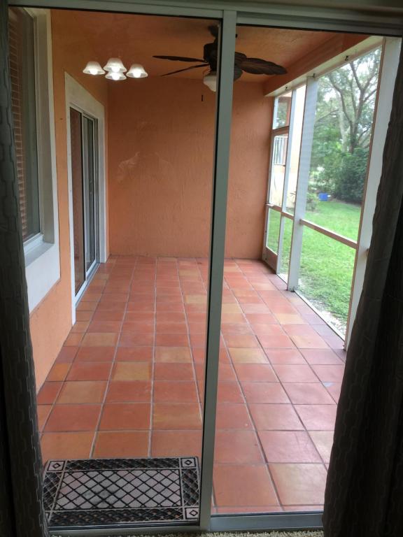 COURTYARDS AT DAVIE CONDO - Residential Lease