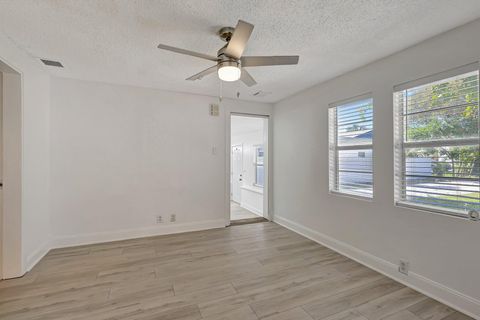 A home in Lake Worth Beach