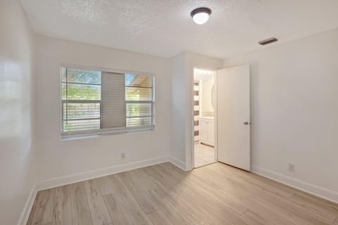 A home in Lake Worth Beach