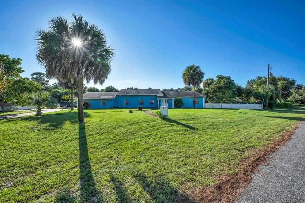 Photo of 2405 N 45th Street, Fort Pierce, FL 34946 (MLS # R10741853)