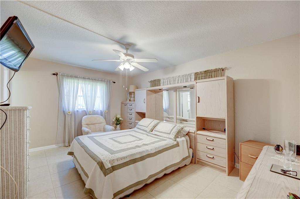 ORIOLE GARDENS TWO - Residential